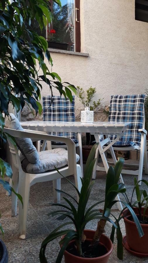 Vila Eva Vendeghaz Tata Exteriér fotografie